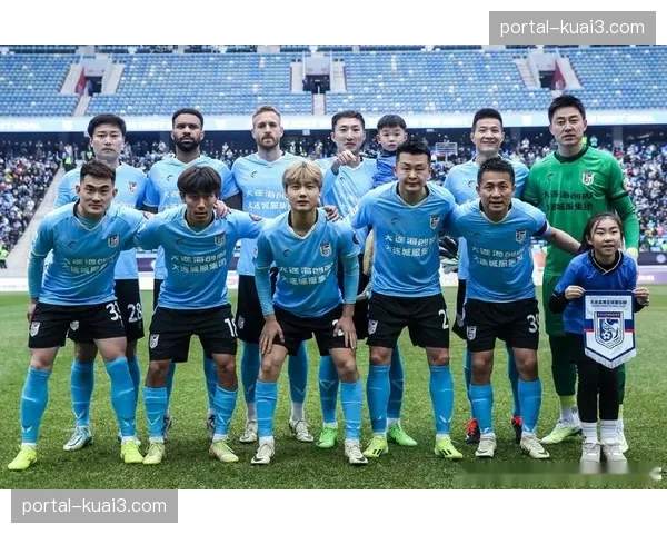 大连英博3-0完胜浙江队，豪取联赛三连胜